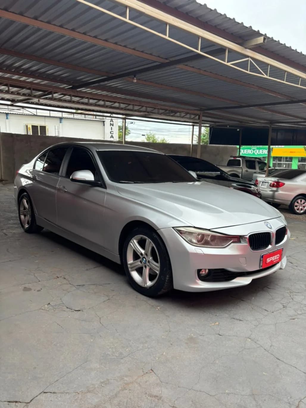 BMW 320I