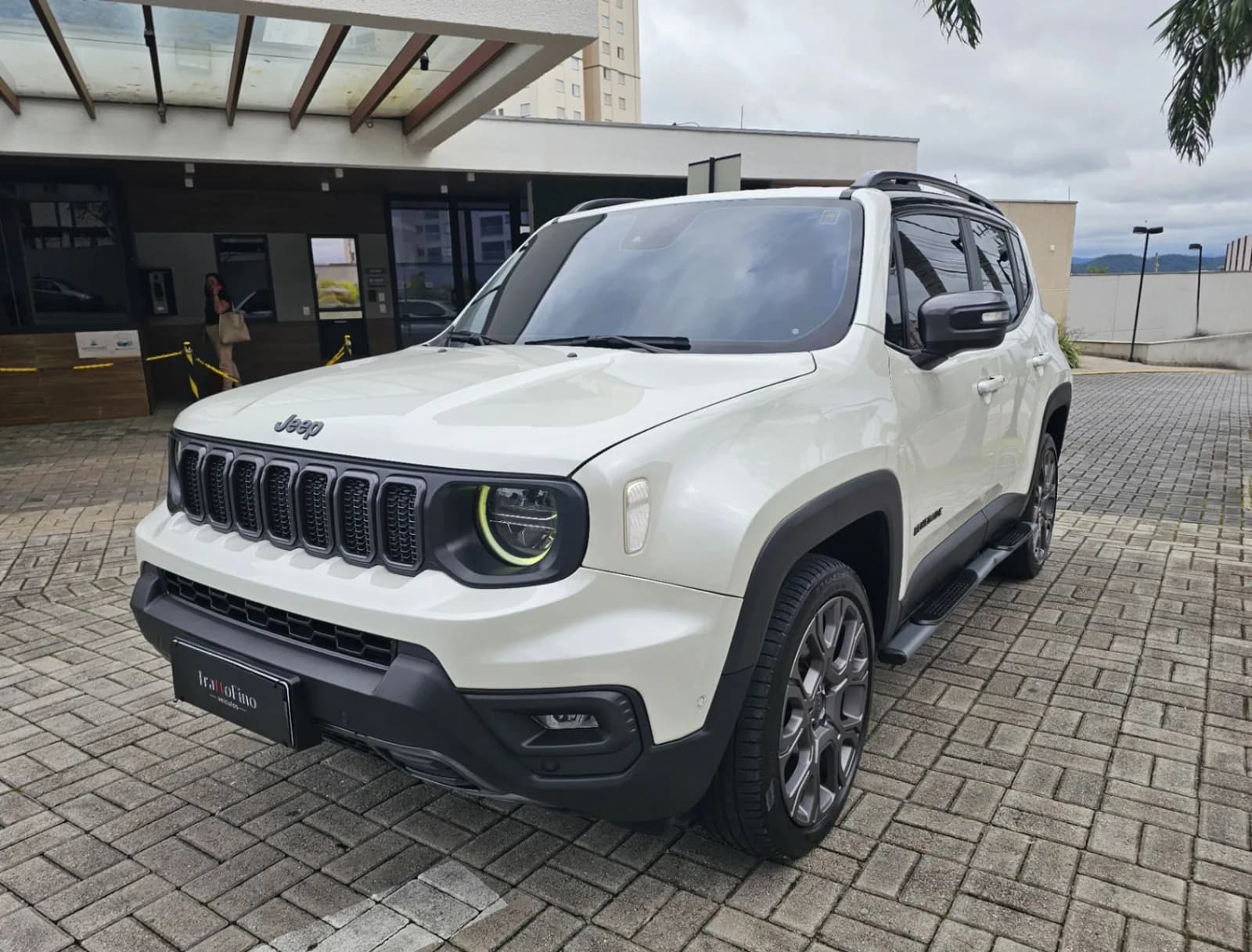 Jeep Renegade S T270 1.3 TB 4x4 Flex Aut.